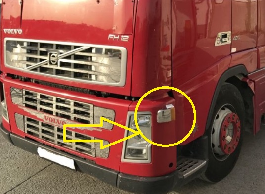 EMBELLECEDOR INOX INTERMITENTE VOLVO FH2 